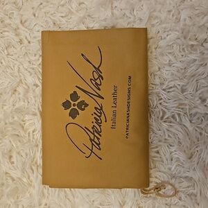 Patricia Nash dust bag